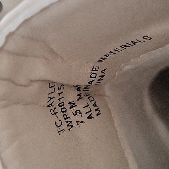 Super Cute True Craft Boots - Picture 6 of 7